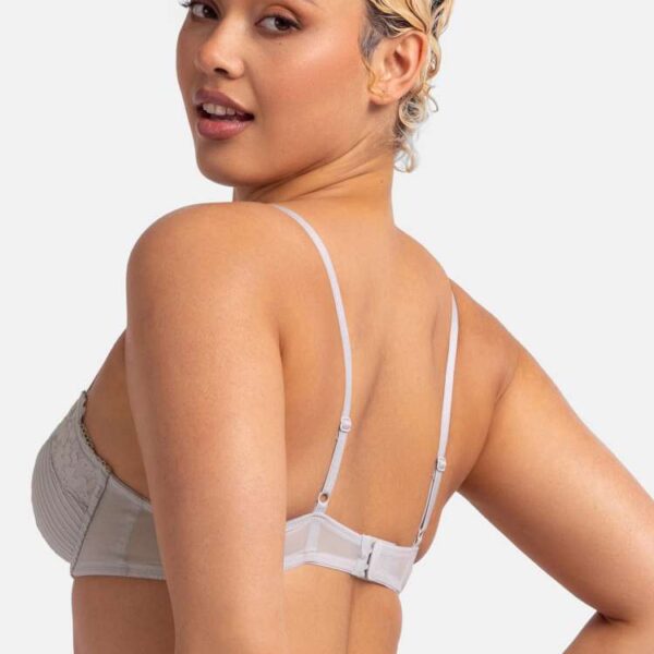 ESSENSUAL SEAMLESS SHORT