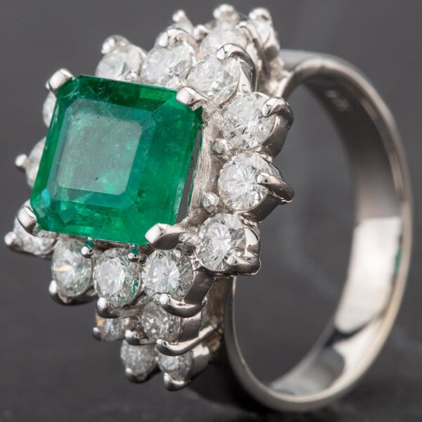 Pre-Owned 18ct White Gold Square 3.00ct Emerald & 1.50ct Diamond Cluster Ring 4312040